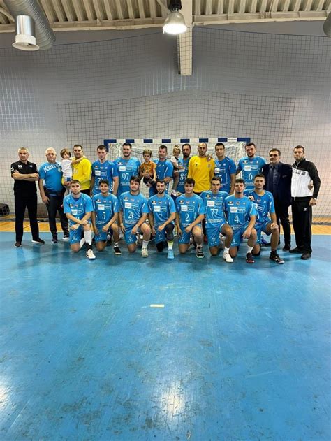 Meci De Handbal La Sala Sporturilor UCB Targu Jiu Primeste Vizita