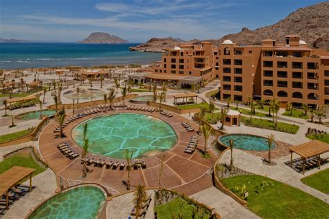 Summer Getaways: Loreto, Mexico | Coachella Valley Weekly