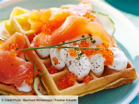 Gaufre moelleuse aux courgettes et saumon fumé facile et rapide