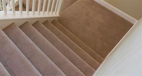 A 10 Step Guide To Installing Carpet On Stairs Storables