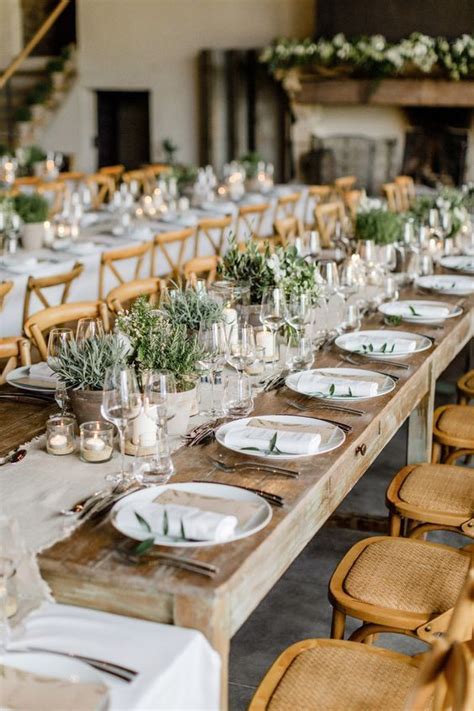 Trachtenhochzeit Hochzeitskonzept Ideen für Hochzeit in Tracht