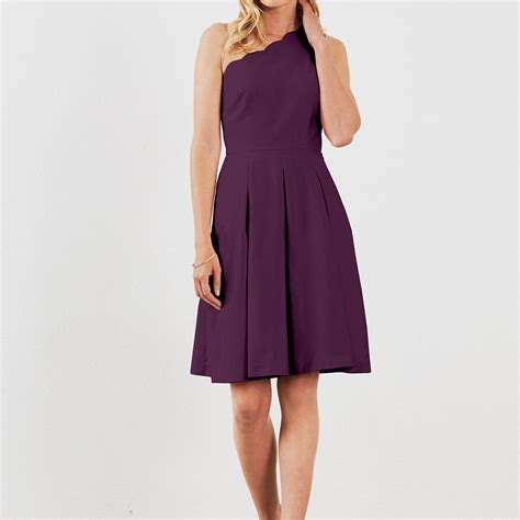 34 Ultra Stylish Plum Bridesmaid Dresses