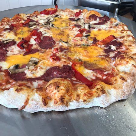 LASZLO S BISTRO PIZZA Sauble Beach Updated 2021 Restaurant Reviews