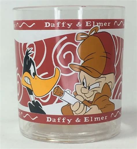 Warner Bros Store Looney Tunes Daffy Duck And Elmer Fudd Plastic Tumbler 1994 £399 Picclick Uk