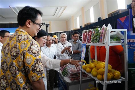 Wamendag Menjadi Pembicara Pada Forum Edukasi Publik Kementerian