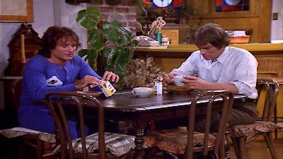 Watch Mork and Mindy Season 1 Episode 12 - Mork And The Immigrant ...