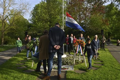 Dodenherdenking Mei Kampen Live