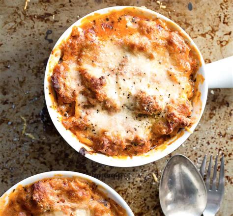 Creamy Ricotta and Tomato Sausage Lasagna - Foodness Gracious