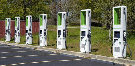 Colonnine Di Ricarica Pubblica Per Auto Elettriche Quante Ce Ne Sono E