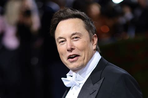 Em mais uma polêmica Elon Musk nega caso esposa de fundador do