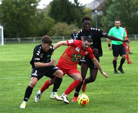 Football régional 1 Bresse Jura ramène un bon point de Pontarlier