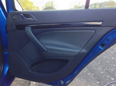 Glove Box Trim How To Remove Skoda Octavia Mk II 2004 2013