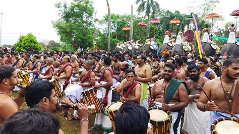 Pandi Melam Thrissur Pooram Live Naduvilal