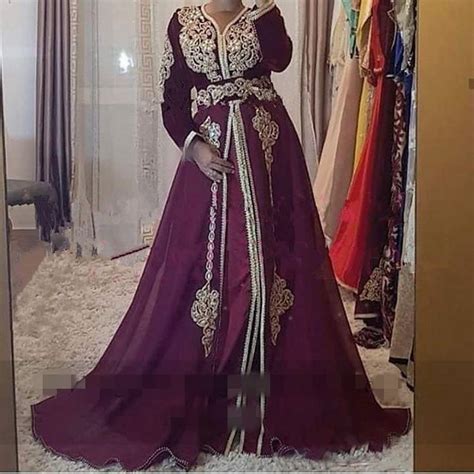 Moroccan Kaftan 2020 Long Sleeve Islamic Evening Dresses With V Neck