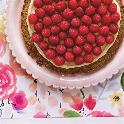 Tarte à la pistache aux framboises et au chocolat blanc sans gluten