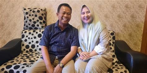 Istri Wabup Rohil Sebut Penggerebekan Suaminya Bersama Wanita Di Salah