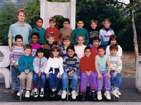 Photo De Classe Ce De Ecole Les Combes Chambery Copains D Avant