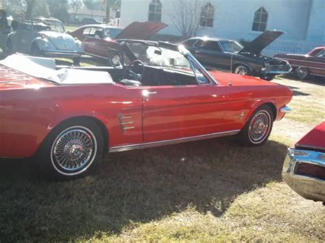 mustang convertible  sale  technical specifications