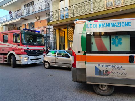 Anziano Non Risponde Al Telefono Colto Da Malore Vigili Del Fuoco Lo