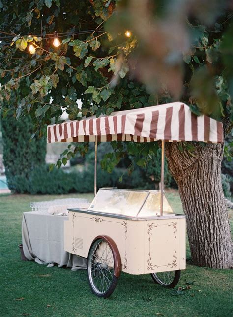 Noleggio Chioschetti Da Buffet E Carrelli Carretti Per Gelati