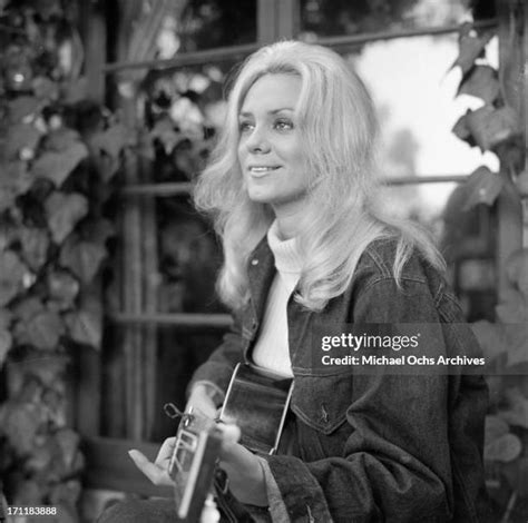 Jackie Deshannon Photos And Premium High Res Pictures Getty Images