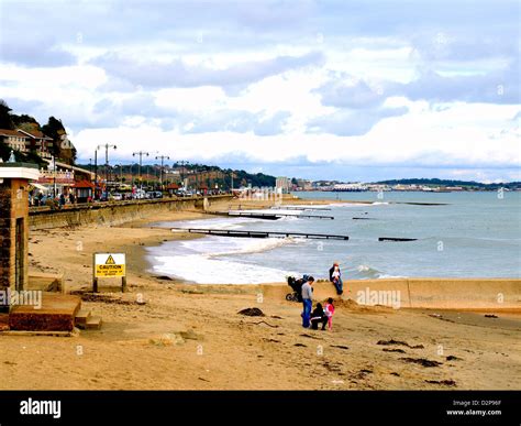 Shanklin Beach In October Isle Of Wight Stock Photo Alamy