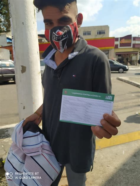 Vacina no braço e cidadania para pessoas em situação de rua