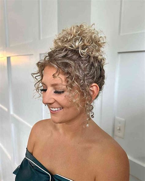 33 Easy And Cute Curly Hair Updos In Trending In 2025