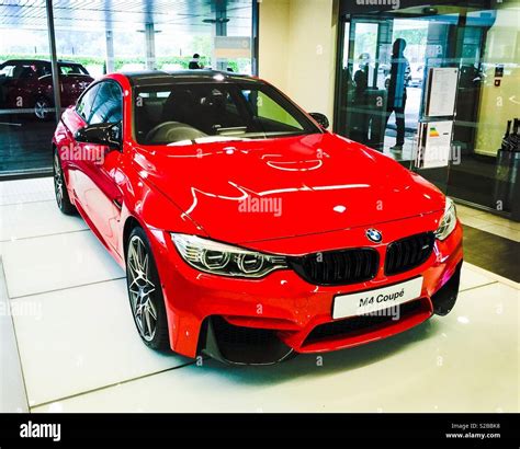 Bmw M4 Coupe Fotos e Imágenes de stock Alamy