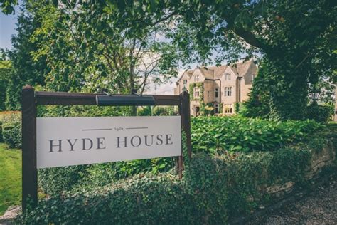 Hyde House And Barn Wedding Ceremony And Reception Venues In Stow On The