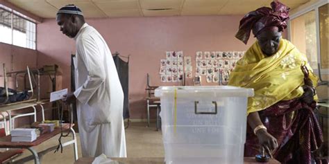 Senegal Ruling Party Retains Slim Majority In Tight Legislative Poll