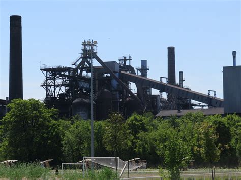 Pont à Mousson Saint Gobain PAM annonce un plan dembauches sans