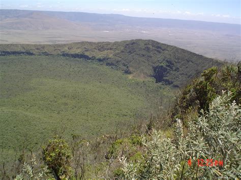 Lo'mon LeHeritage: Mount Longonot