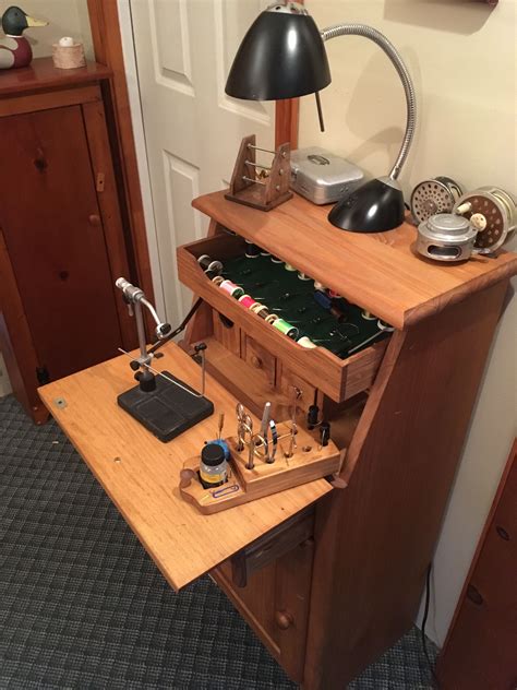 Pin By Ken Hallemeier On Fly Tying Bench Work Station Fly Tying