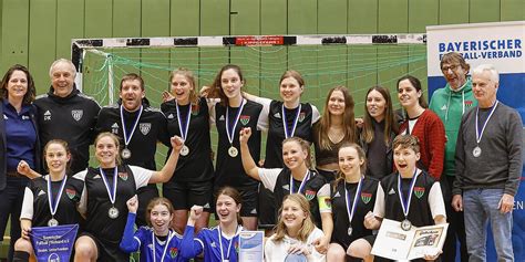 Unterfr Nkische Futsal Bezirksmeisterschaften Der Frauen Und Junioren