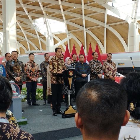 Presiden Jokowi Resmikan Kereta Cepat Jakarta Bandung Whoos