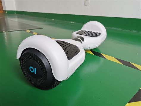 Chic Hoverboard Smart S Self Balance Scooter White Kiwi Hoverboard