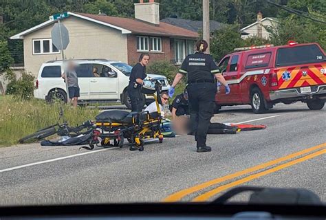 Route Collision Entre Une Moto Et Une Auto Tva Gatineau