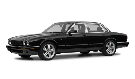 2002 Jaguar XJ8 Specs, Trims & Colors | Cars.com