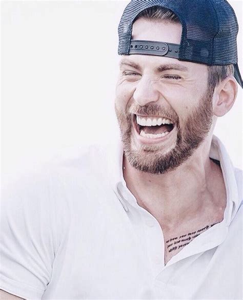 Chris Evans Adorable Laugh Chris Evans Chris Evans Beard Chris