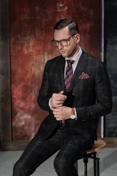 DOVMONT — Мужские костюмы и школьная форма оптом и в розницу