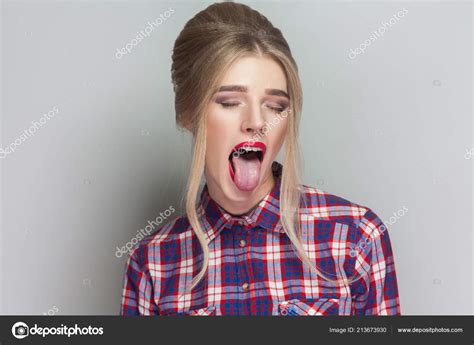 Open Mouth Girls With Tongue Telegraph