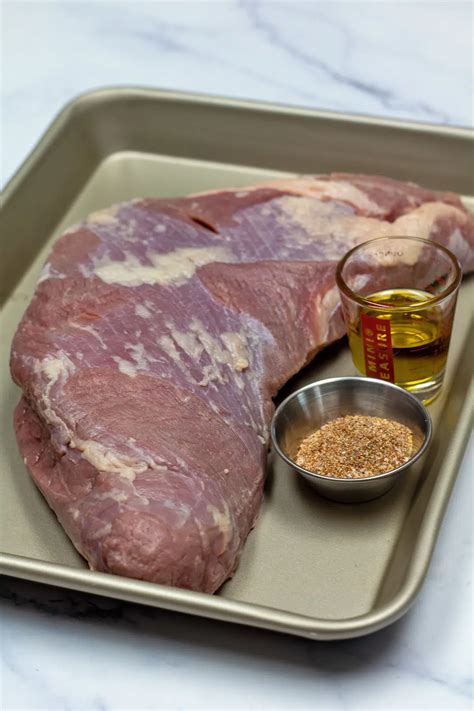 Best Grilled Tri-Tip Roast: A Delicious Grilled Family Dinner