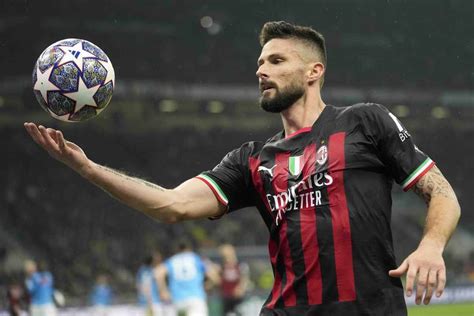 Milan Giroud Pronto Per La Roma Le Ultime Da Milanello Calciomercato It