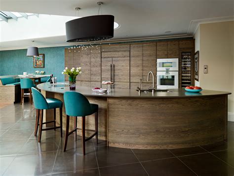 Modern Curved Kitchen Island