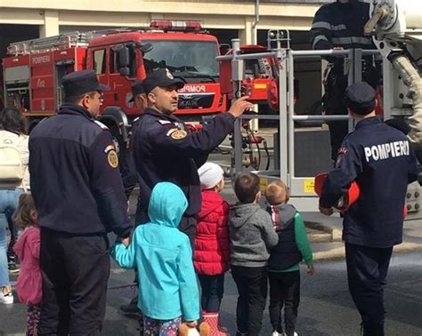 Peste De Pre Colari I Elevi Au Fost Nv A I De Pompieri S