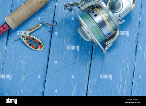 Baiting Spoon Hi Res Stock Photography And Images Alamy