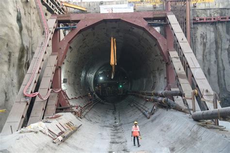 Mumbai Work On India S Longest Road Twin Tunnel Linking Thane Borivali