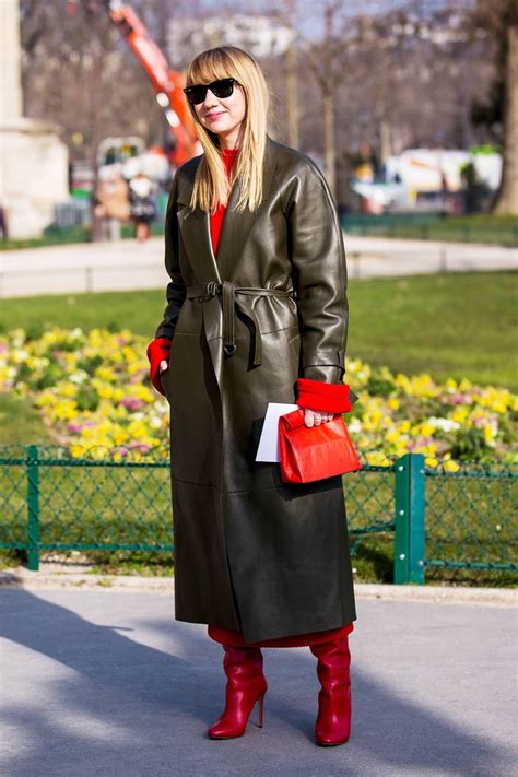 Heres Exactly What To Wear With Red Shoes For More Style Inspiration