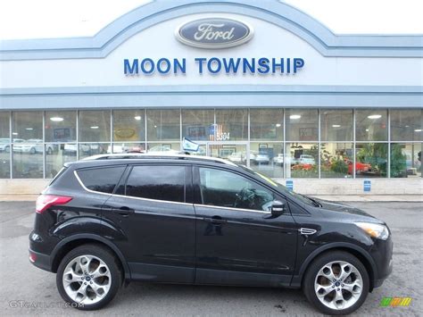 Tuxedo Black Metallic Ford Escape Titanium L Ecoboost Wd